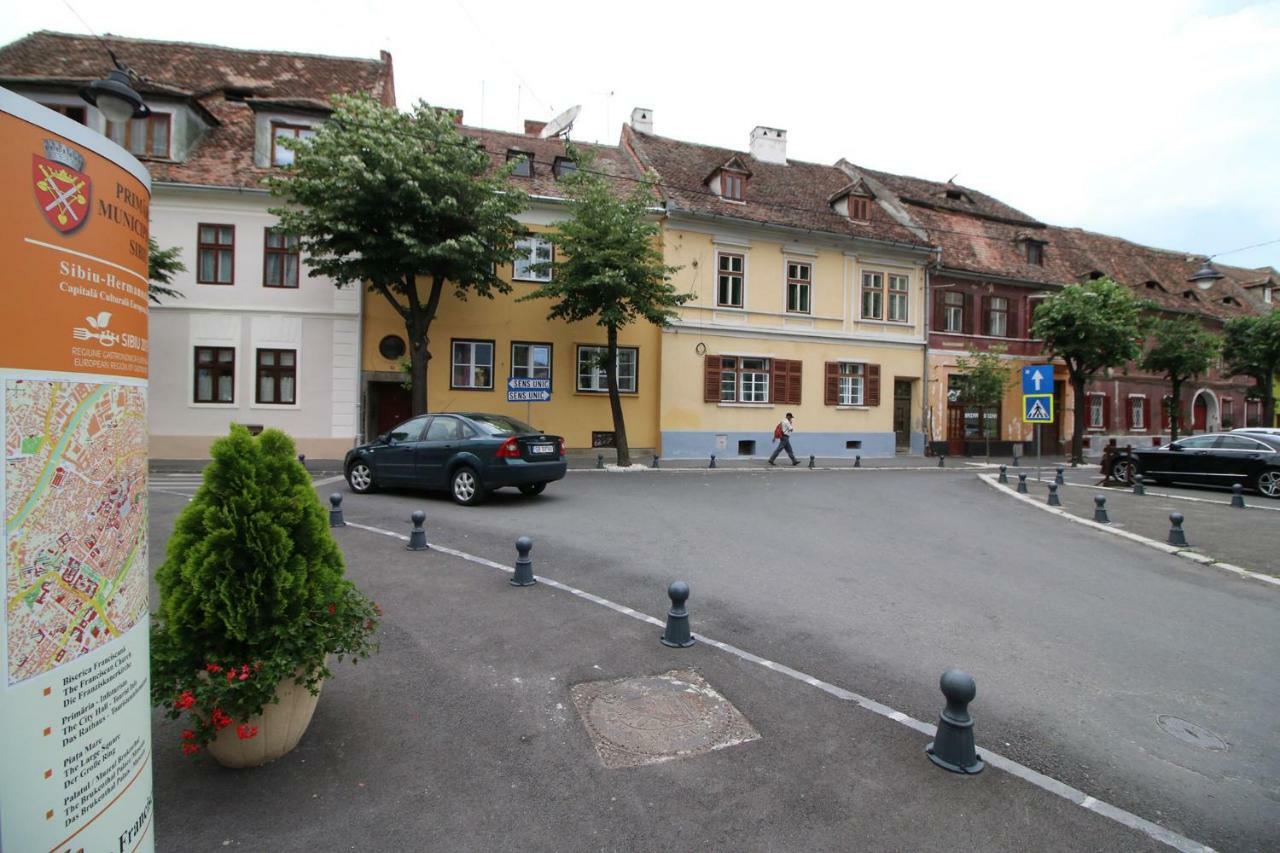 Anne'S House Daire Sibiu Dış mekan fotoğraf